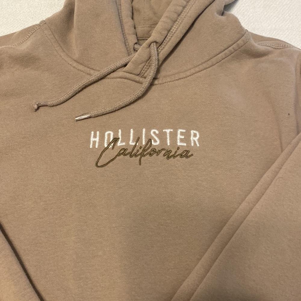 Hollister hoodie size M